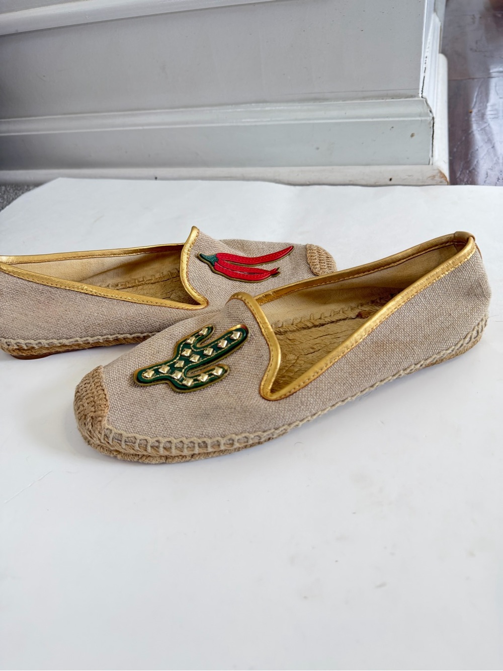 TORY BURCH Women's size 8.5 Espadrilles Gold Flats CACTUS CHILLE PEPPER Loafers - Picture 5 of 6